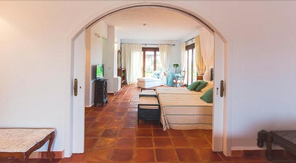 Hotel Es Lloquet (Adults Only) Campos  Bagian luar foto