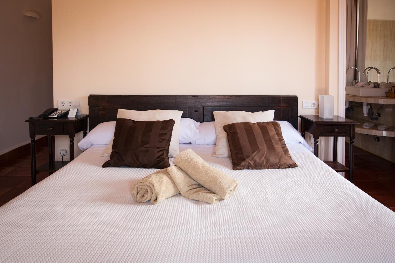Hotel Es Lloquet (Adults Only) Campos  Bagian luar foto