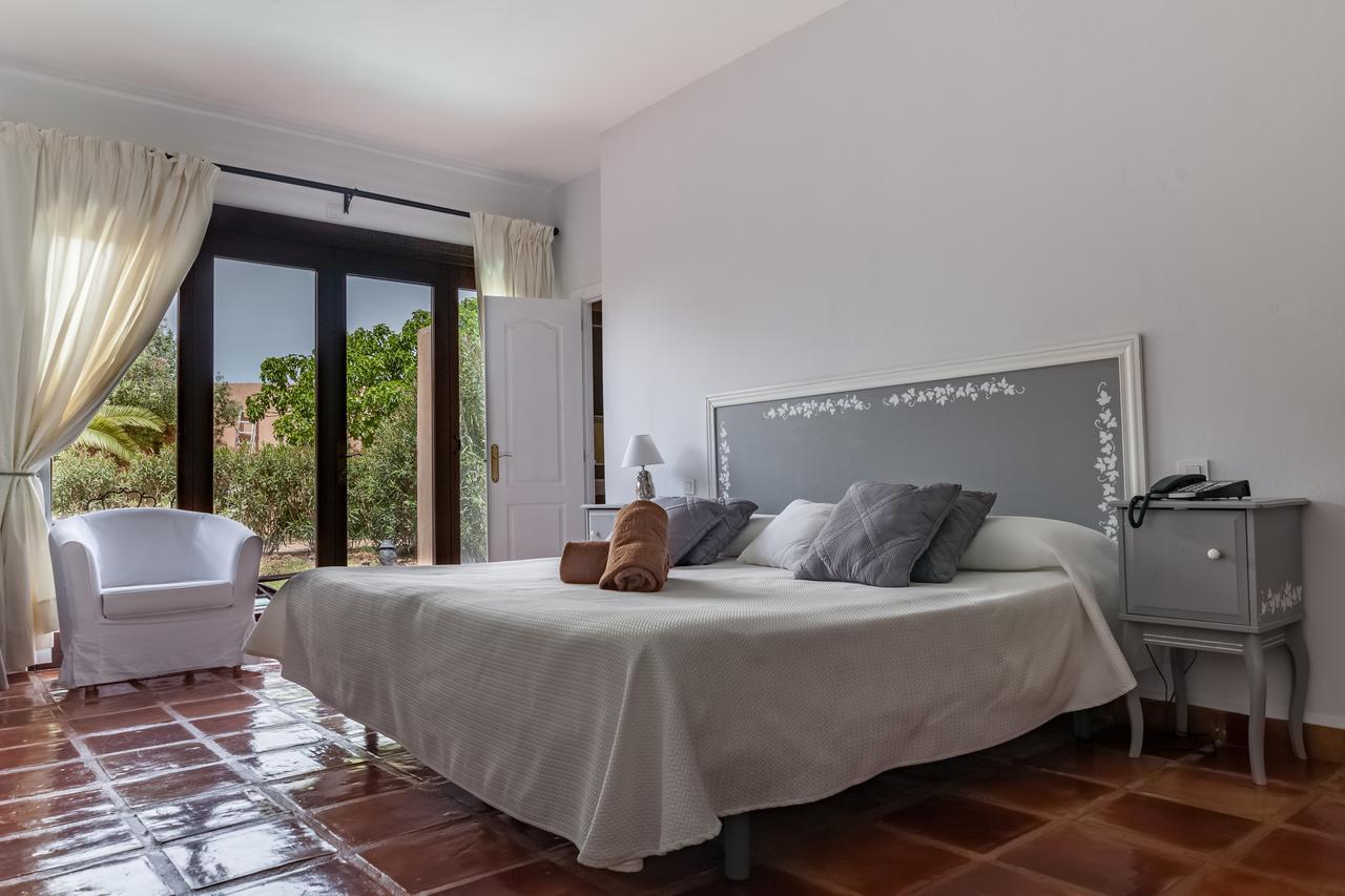 Hotel Es Lloquet (Adults Only) Campos  Bagian luar foto