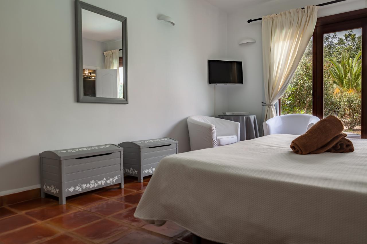 Hotel Es Lloquet (Adults Only) Campos  Bagian luar foto